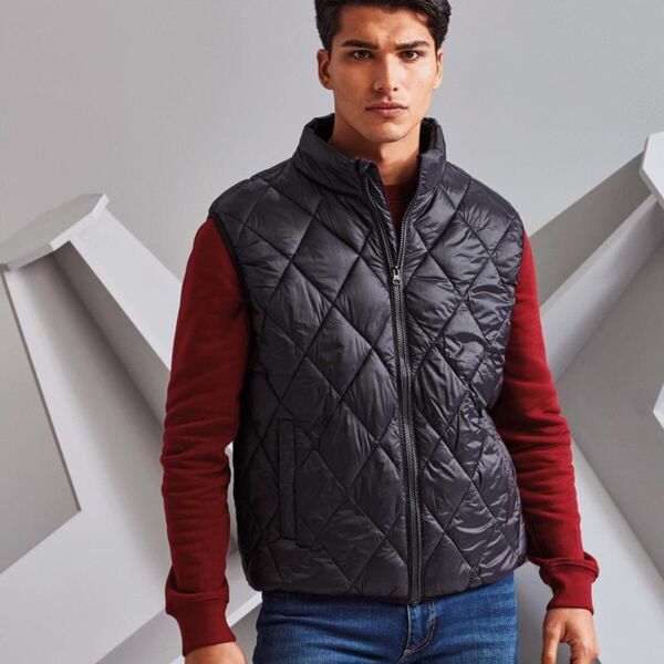 DIAMOND PANE PADDED GILET Thumbnail